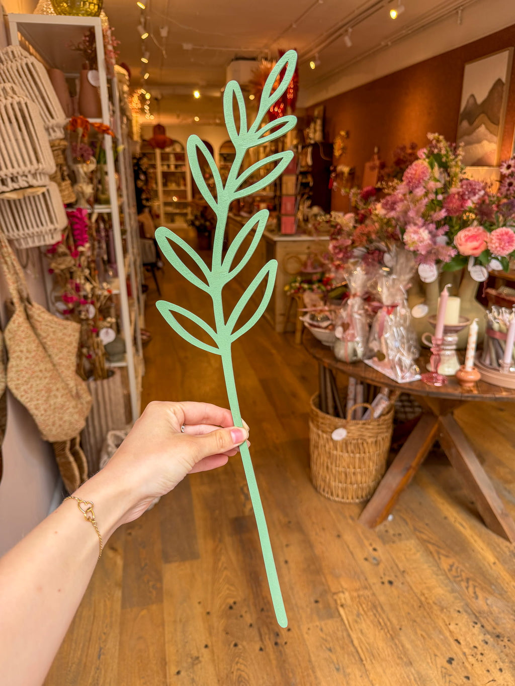 Handgemaakte houten bloemen, foto 5