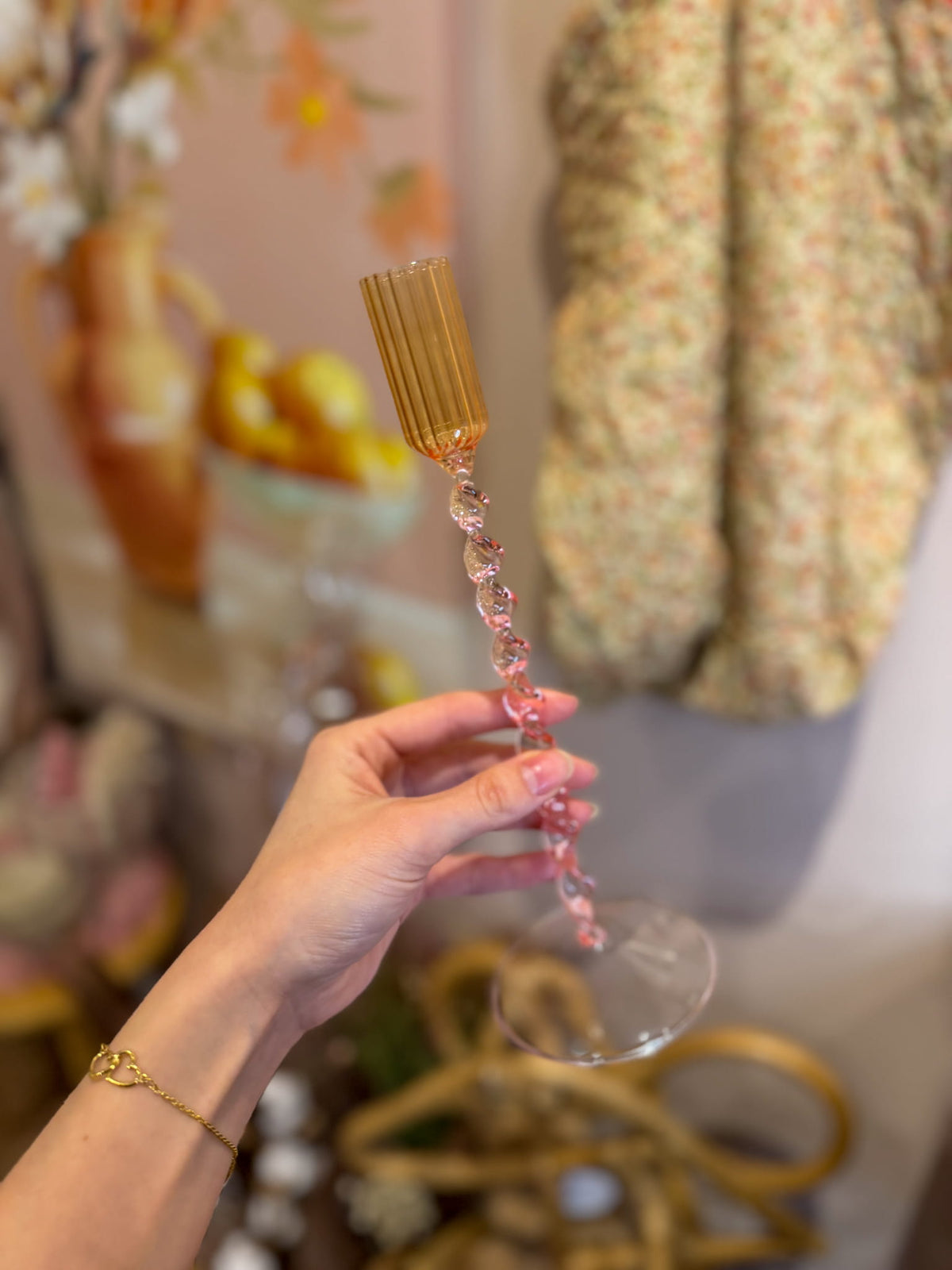 Glazen kandelaar twist roze/oranje