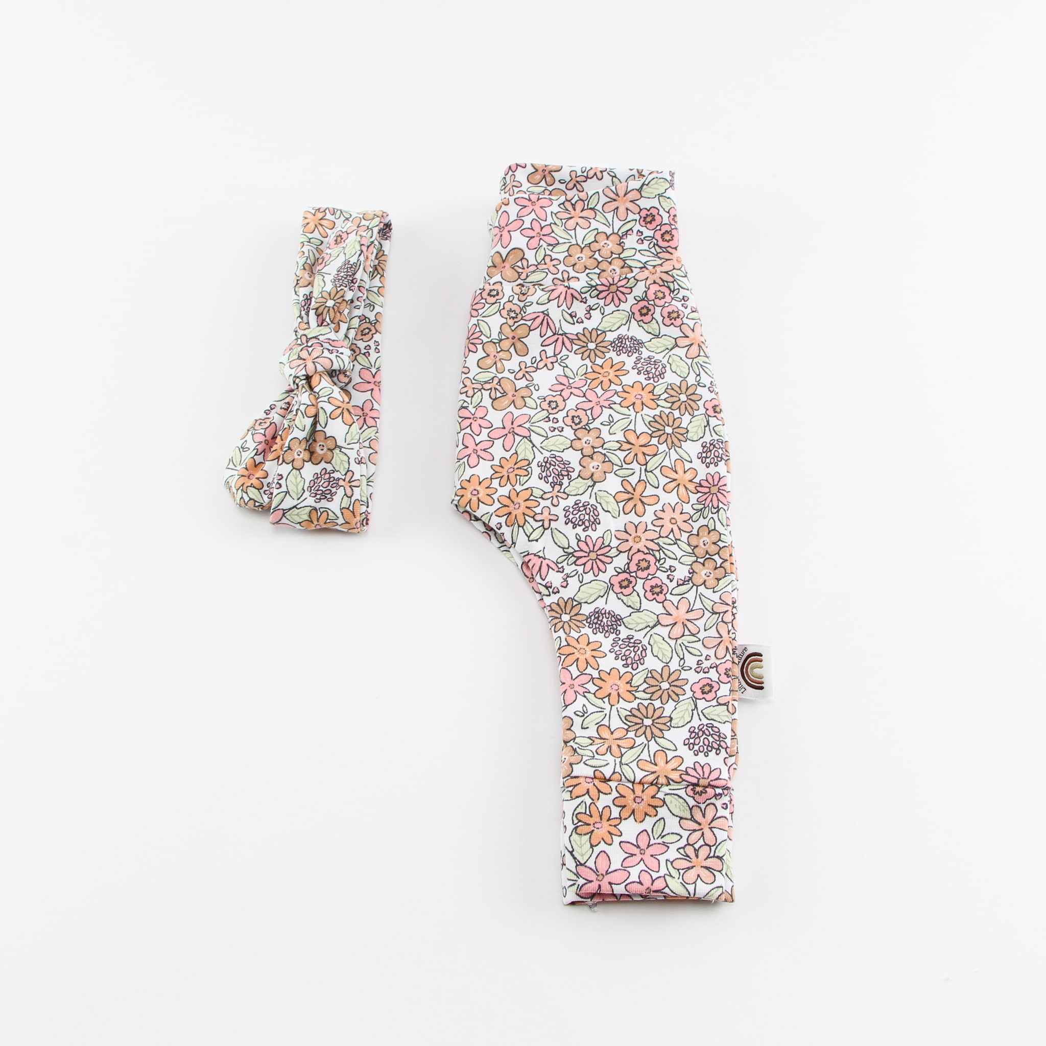 Broekje bloemen paars - Loeks nice product foto 1551 min - 6110